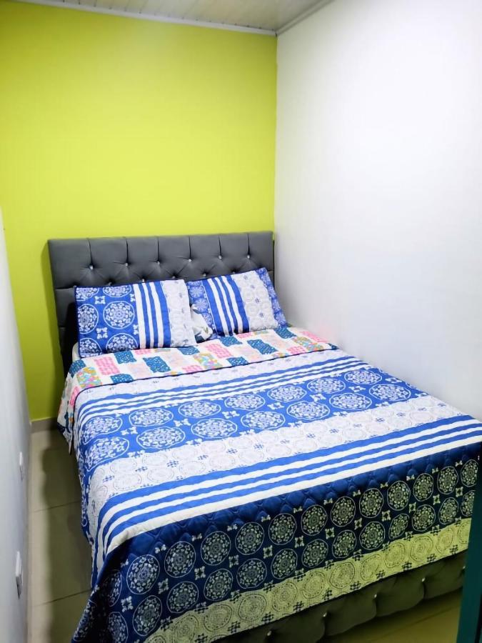 The Mural Hostel ボゴタ エクステリア 写真