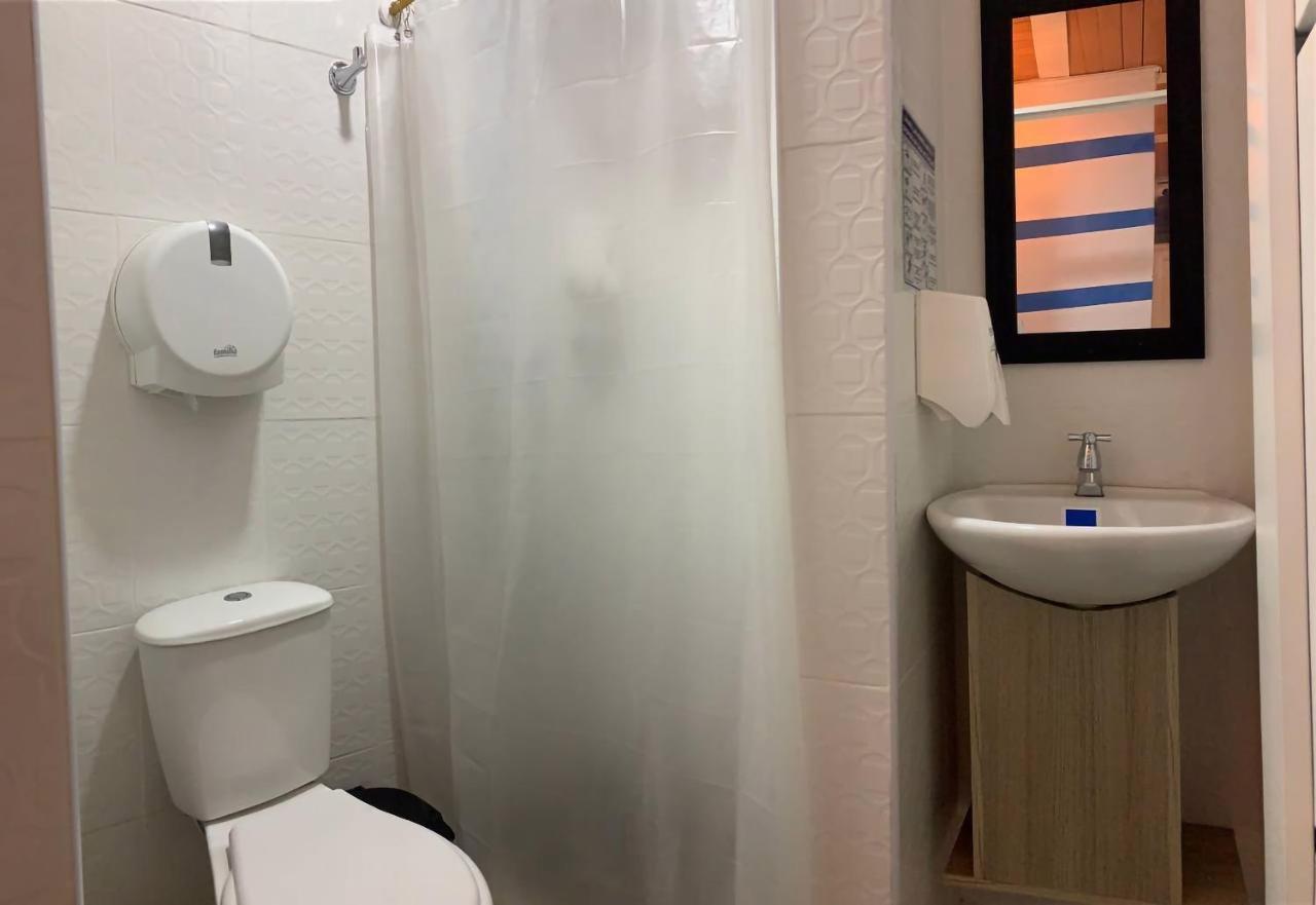 The Mural Hostel ボゴタ エクステリア 写真